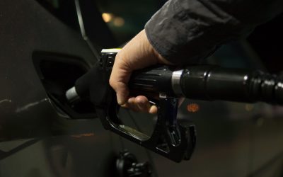 Los riesgos de la inhalación de gasolina